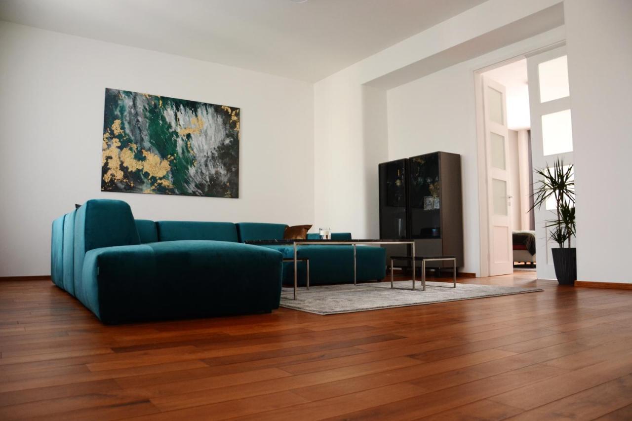 Premium Apartment Near Banska Bystrica Square With Two Big Bedrooms 외부 사진
