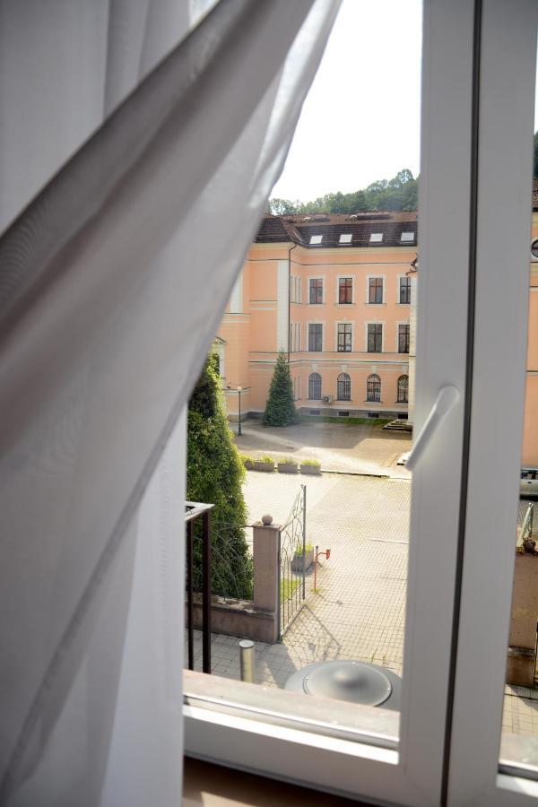 Premium Apartment Near Banska Bystrica Square With Two Big Bedrooms 외부 사진